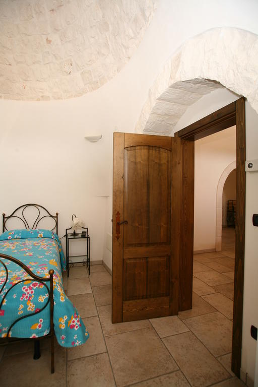 Trulli Convertini Locorotondo Exterior foto